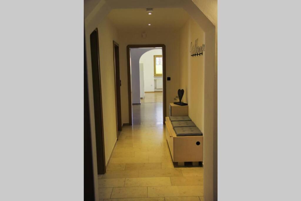 Schoene Helle Ferienwohnung In Waldnaehe Berching Exteriér fotografie